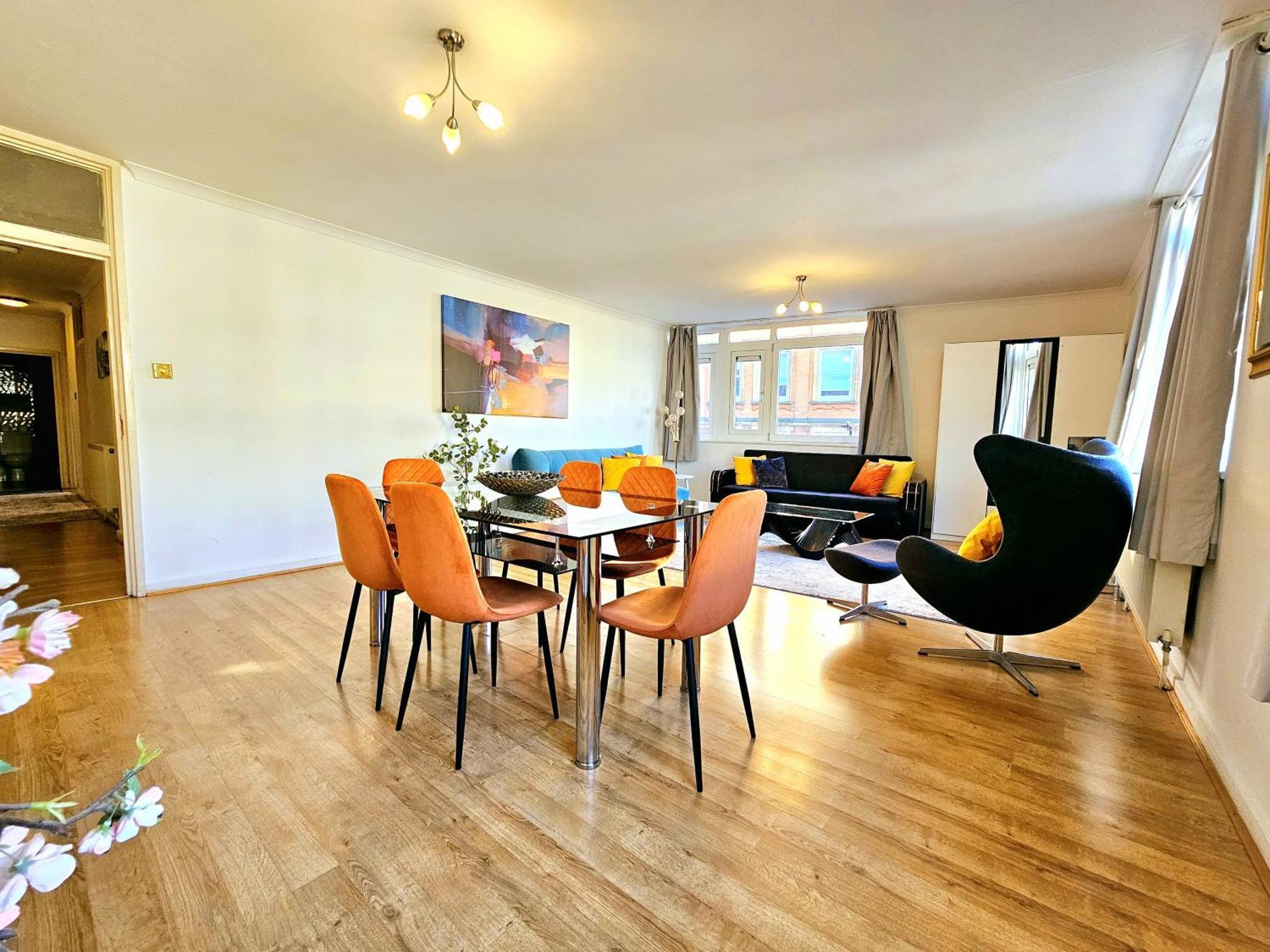 Bright & Spacious Home In Building With Lift, Right Next To Bayswater Station - Walk To Kensington Palace, Hyde Park, Little Venice & Notting Hill لندن المظهر الخارجي الصورة