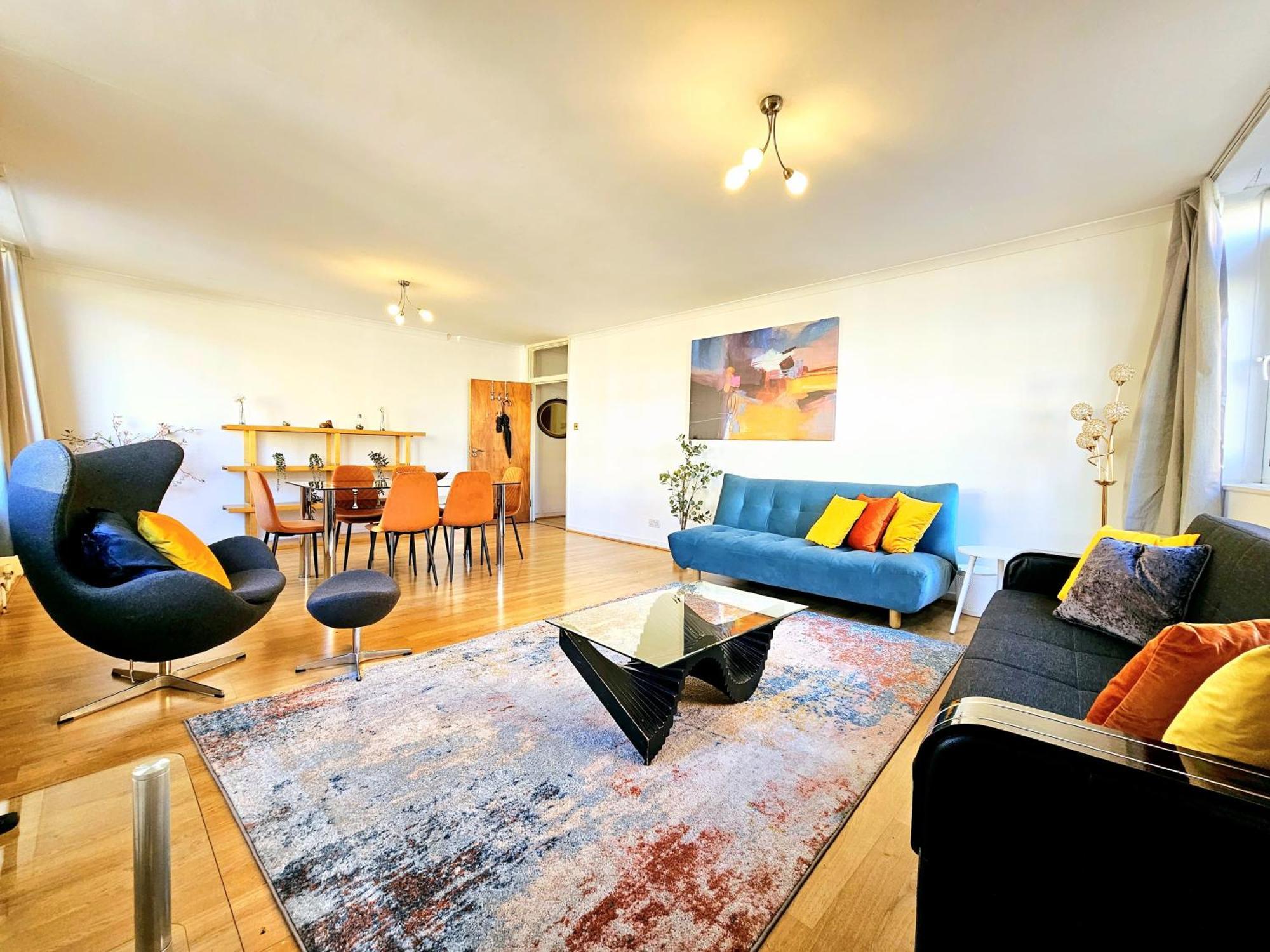 Bright & Spacious Home In Building With Lift, Right Next To Bayswater Station - Walk To Kensington Palace, Hyde Park, Little Venice & Notting Hill لندن المظهر الخارجي الصورة